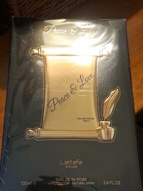 Lattafa Pride Peace & Love Eau de Parfum - Black & Gold